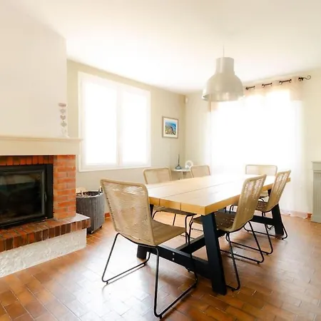 Tres Agreable Avec Barbecue