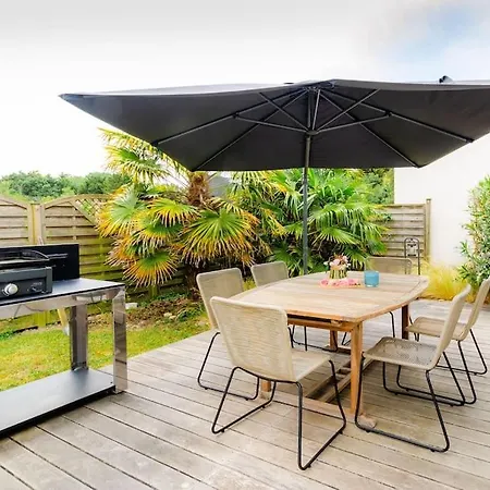Tres Agreable Avec Barbecue Villa *