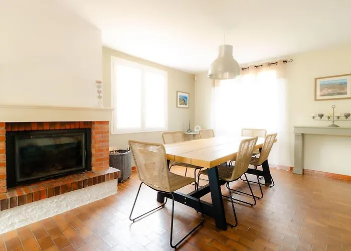 Tres Agreable Avec Barbecue